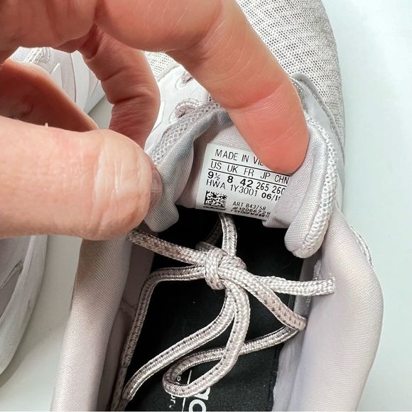 Adidas Women's QT Racer Pink Lavender Memory Foam Running Shoes Size 9.5 - Picture 8 of 8